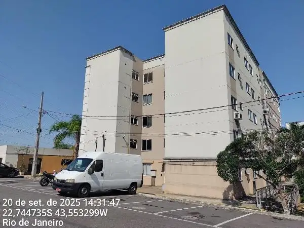 Imóvel em leilão - ESTRADA ANTONIO SOARES (ANTIGA CABUCU-QUEIMADOS), N. 995, Apto 208, BL 03, VILA SAO JOAO, QUEIMADOS, RJ
