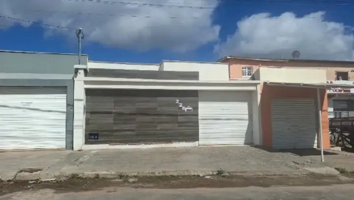Casa em leilão em Paulo Afonso