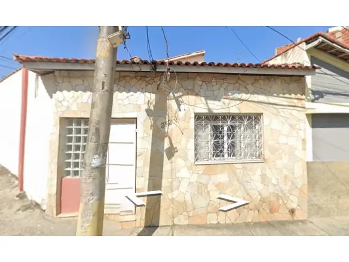 Casa em leilão em Guaratinguetá
