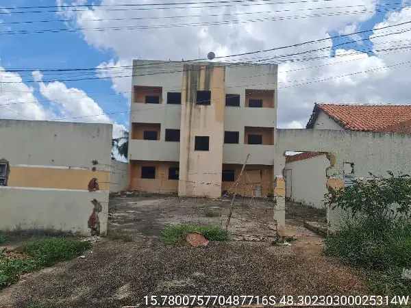 Imóvel em leilão - RUA ANGICO, N. SN, Apto 301, 2 PAV LT 03 QD 04, JARDIM SANTA LUCIA, AGUAS LINDAS DE GOIAS, GO