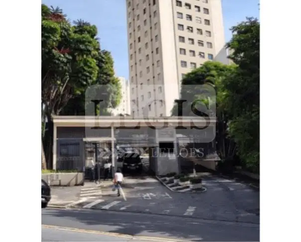 Apartamento com vaga de garagem