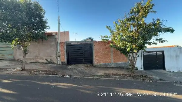 Casa em leilão em Serrana