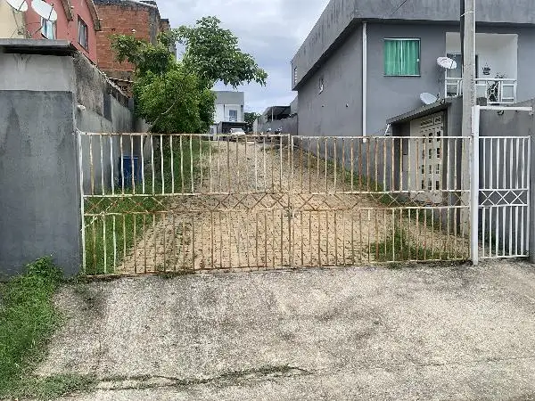 Casa em leilão em Nova Iguaçu
