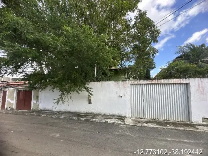 Casa em leilão em Camaçari