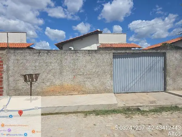 Casa em leilão em Altos