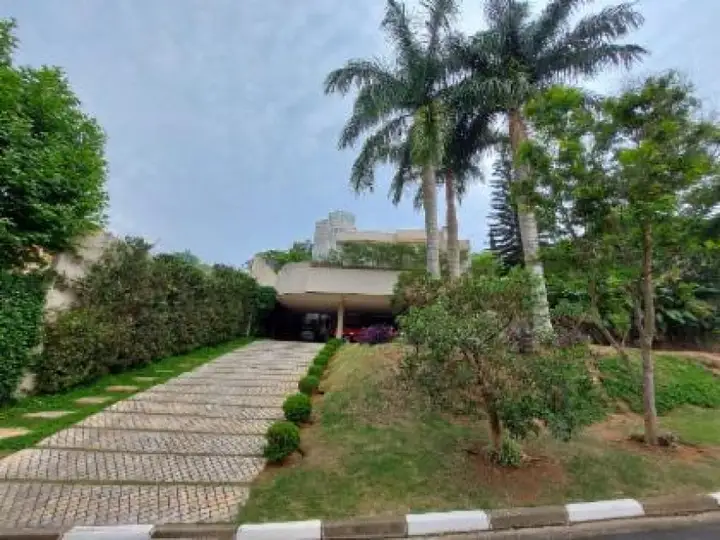 Casa em leilão em Cotia
