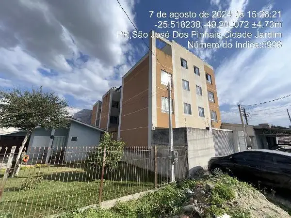 Apartamento em leilão em São José dos Pinhais