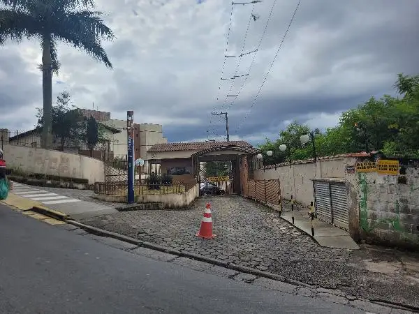 Apartamento em leilão em Ferraz de Vasconcelos