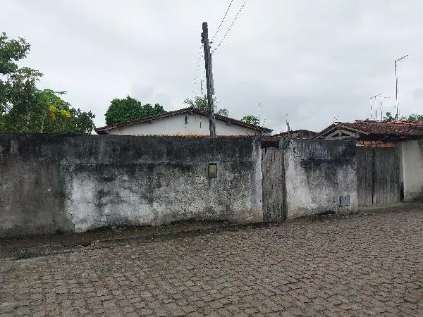 Casa em leilão em São Felipe