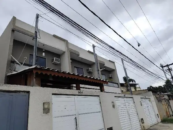 Imóvel em leilão - RUA JEQUITINHONHA, N. 154, SOBRADO 02 PARTE LT 05 QD 05, BANCO DE AREIA, MESQUITA, RJ