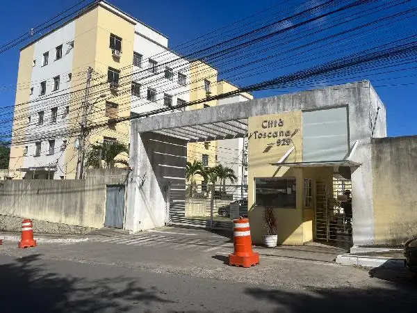 Imóvel em leilão - AVENIDA PROFESSOR THEOCRITO BATISTA, N. 929, Apto 203, BL 13 LT QUINTAS DO PIQUAIA VG 206, CAJI, LAURO DE FREITAS, BA