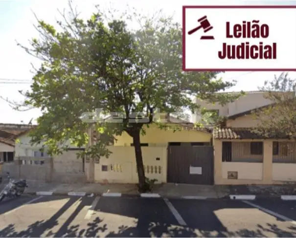 Residenciais em leilão em Itapira