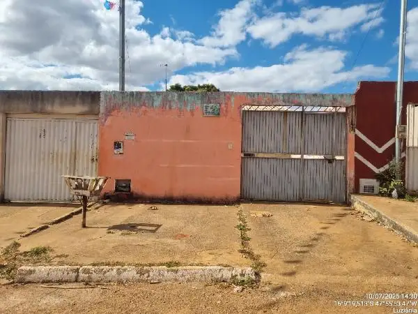 Imóvel em leilão - QUADRA QUADRA 151, N. SN, CASA 02,LOTE J QD. 151 VG. 02, PARQUE INDUSTRIAL MINGONE, LUZIANIA, GO