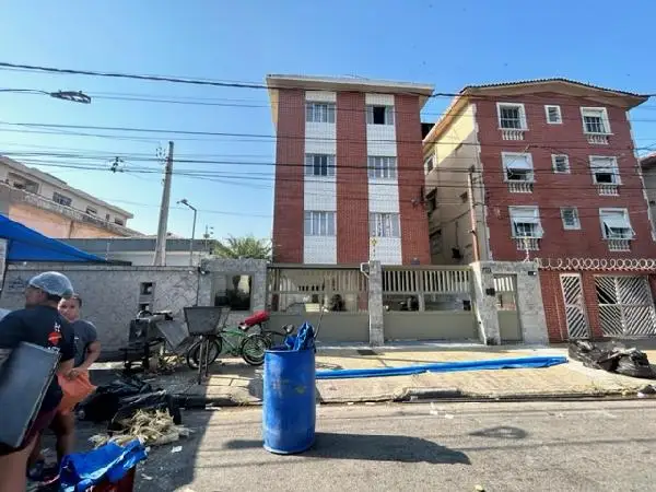 Apartamento em leilão em São Vicente