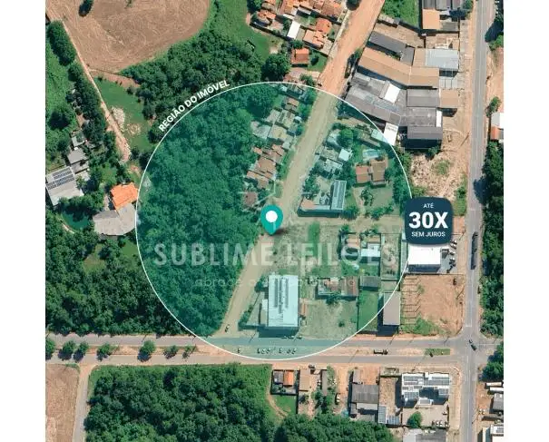 Terreno de 910m² | Benfeitorias