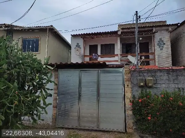 Casa em leilão em Magé