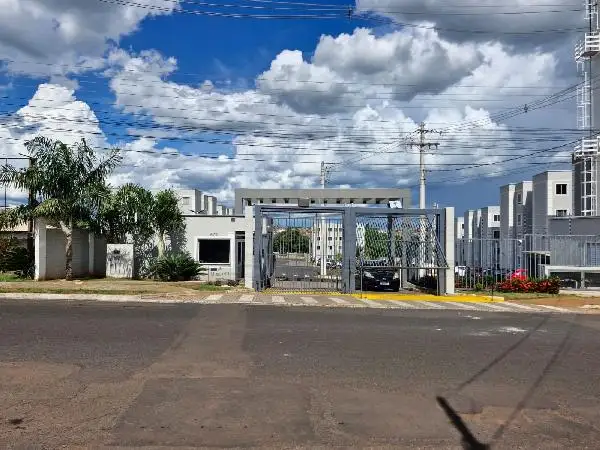 Imóvel em leilão - RUA PRESIDENTE JOAO BELCHIOR MARQUES GOULART, N. 873, Apto 203, BL 10, JARDIM SANTA CLARA (VILA XAVIER), ARARAQUARA, SP