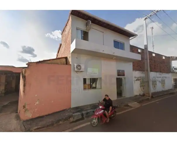 GONÇALVES DIAS/MA — Imóvel comercial com lote de 664,20m² no Centro