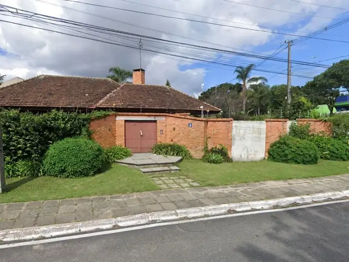 Casa em leilão em Pinhais