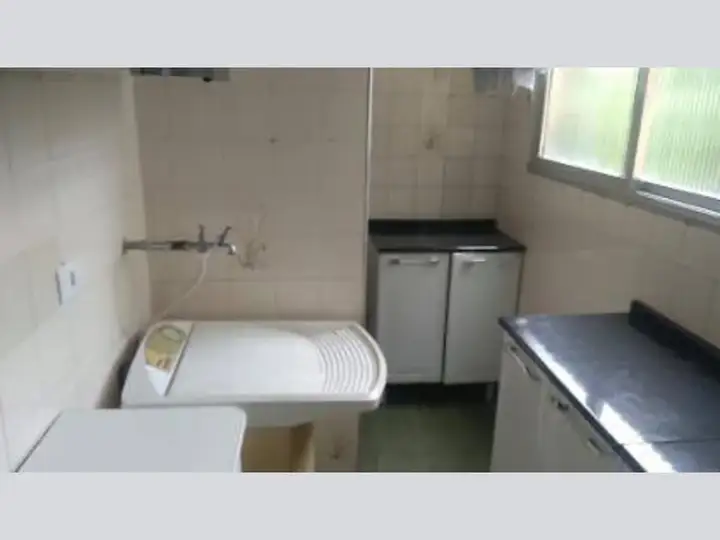 Apartamento em leilão em Guarujá