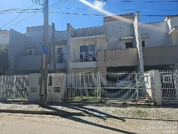 Imóvel em leilão - RUA DOS BUZIOS, N. SN, CS GEMINADA 02, BOM RETIRO, JOINVILLE, SC