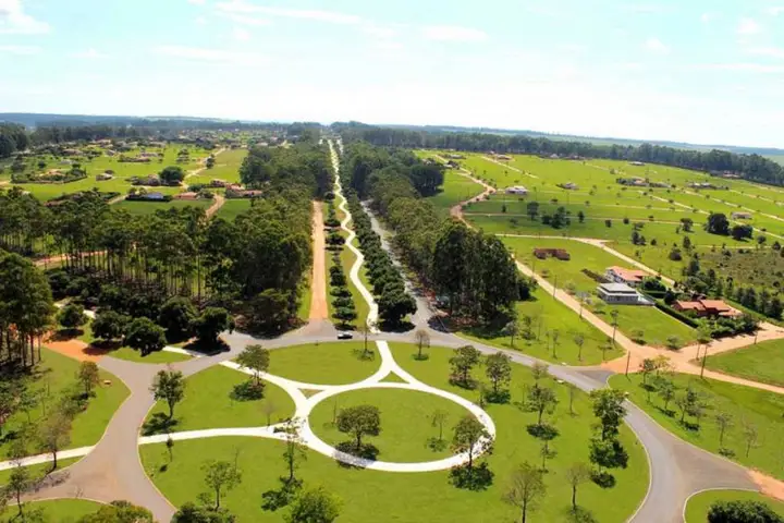 TERRENO COM 528 m² NO THERMAS DE STA BARBARA GLEBA II EM ÁGUAS DE SANTA BÁRBARA/SP
