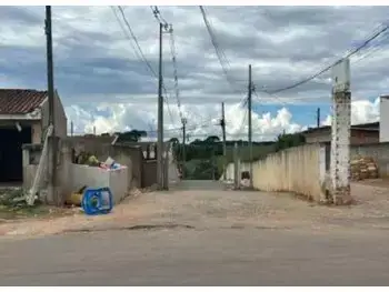 Casa em leilão em Contenda