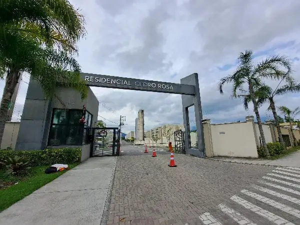 Imóvel em leilão - RUA CAMPO GRANDE, N. 3740, Apto 303, BL 13, INHOAIBA, RIO DE JANEIRO, RJ