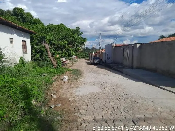 Terreno em leilão em Água Branca