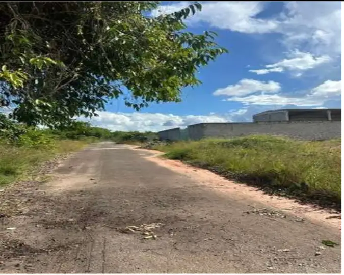 Terreno em leilão em Camaçari