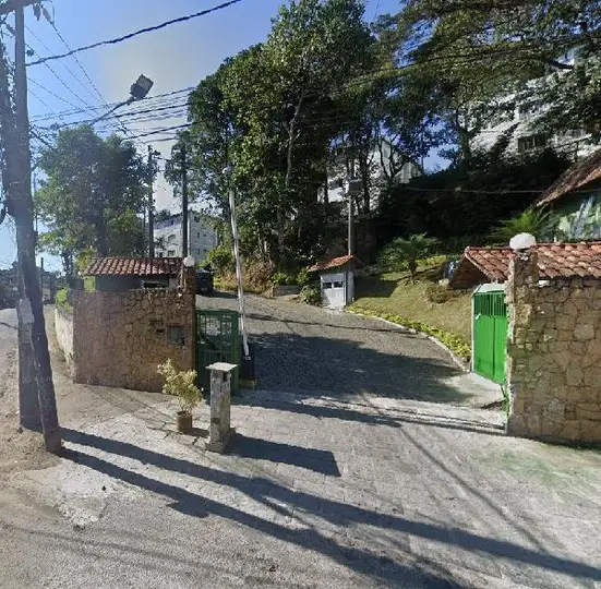 Apartamento em leilão em Teresópolis