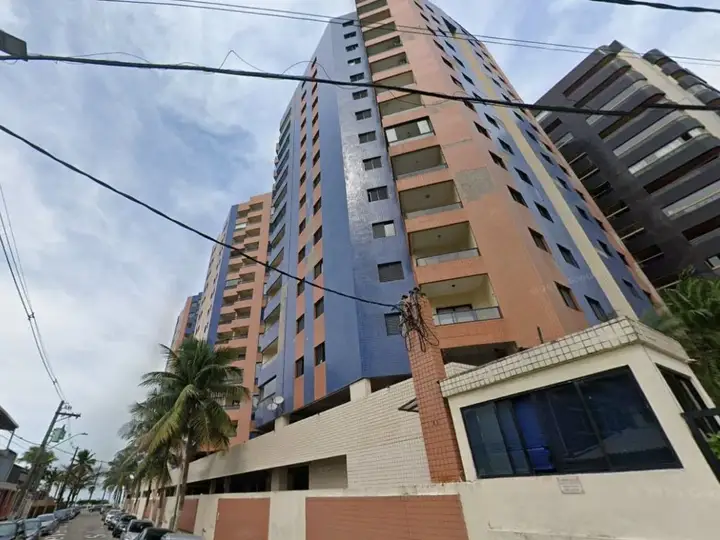 Apartamento em leilão em Praia Grande