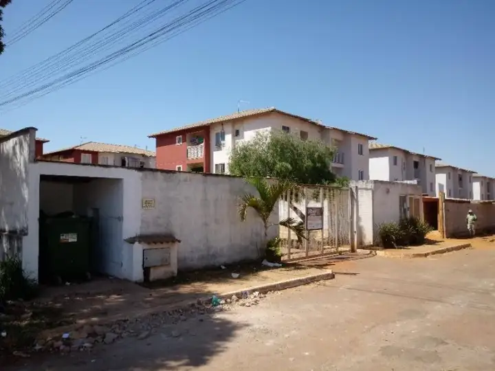 Apartamento em leilão em Luziânia