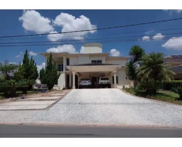 Residenciais em leilão em Salto