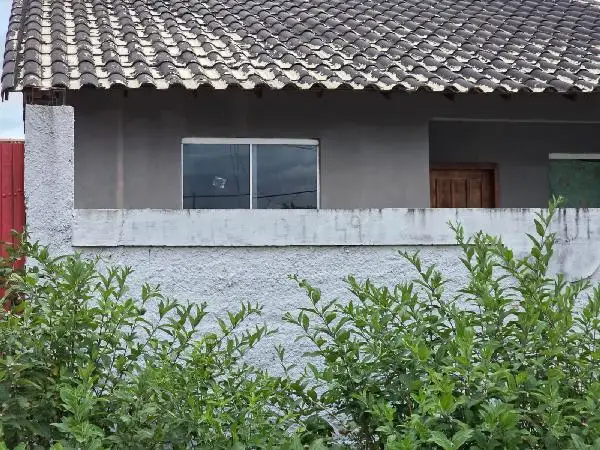 Casa em leilão em Magé