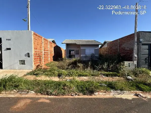 Casa em leilão em Pederneiras
