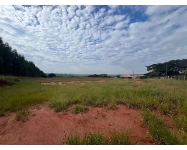 ÁREA RURAL AGUDOS/SP
