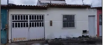 Casa em leilão em Itapetinga