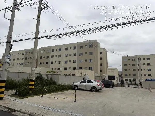 Apartamento em leilão em Itaquaquecetuba
