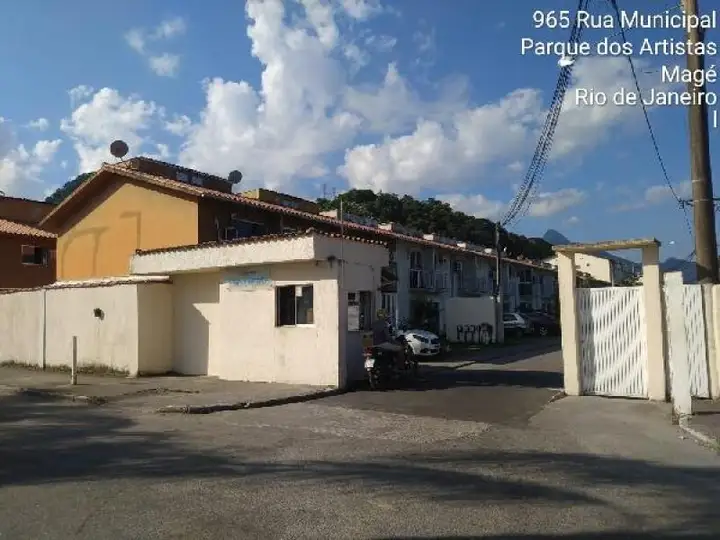 Casa em leilão em Magé