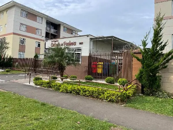 Apartamento em leilão em CURITIBA
