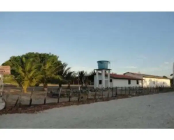 Comerciais em leilão em Aquiraz