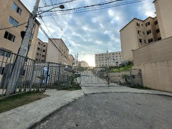 Imóvel em leilão - RUA B,N. 200 APTO. 302 BL 15, CERAMICA - CEP: 26031-620, NOVA IGUACU - RIO DE JANEIRO