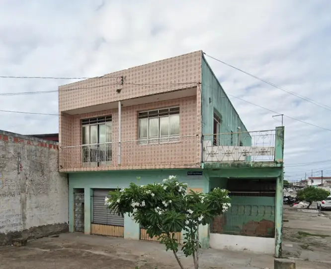 outro em leilão em Aracaju
