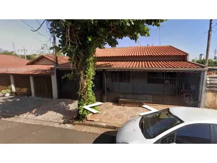 Casa em leilão em Ourinhos