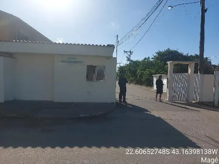Casa em leilão em Magé