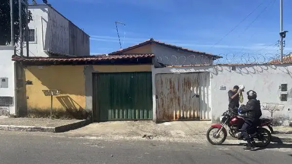 Casa em leilão em Esmeraldas