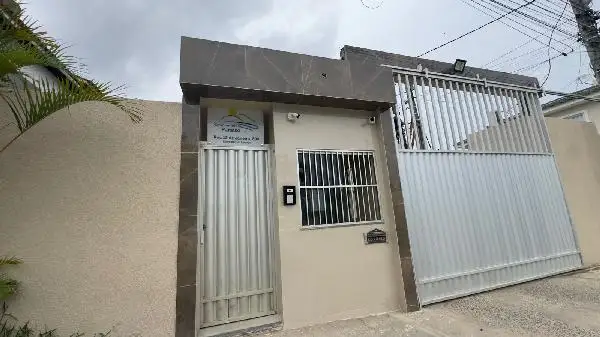 Imóvel em leilão - RUA 15 DE JANEIRO (ANTIGA RUA CORONEL MESSIAS),N. 890 CS 14, RECREIO IPITANGA - CEP: 42700-300, LAURO DE FREITAS - BAHIA