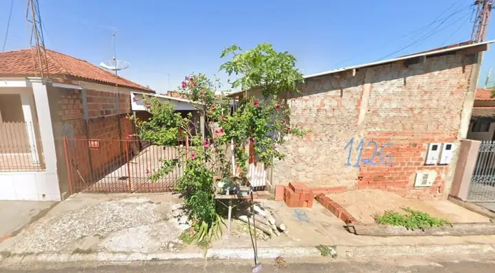 Casas em leilão em Santo Anastácio