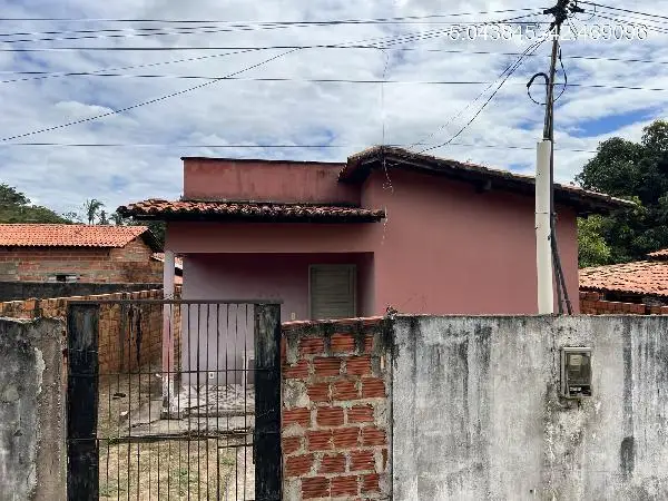 Casa em leilão em Altos